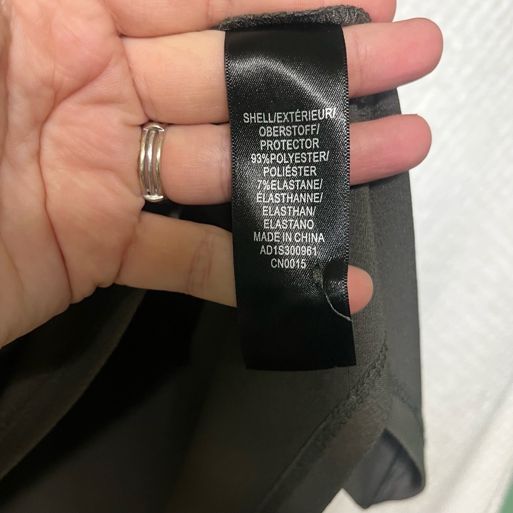 Adrianna Papell Pleated Blouse Womens Career Large Gray Keyhole Back Workwear - Picture 11 of 12